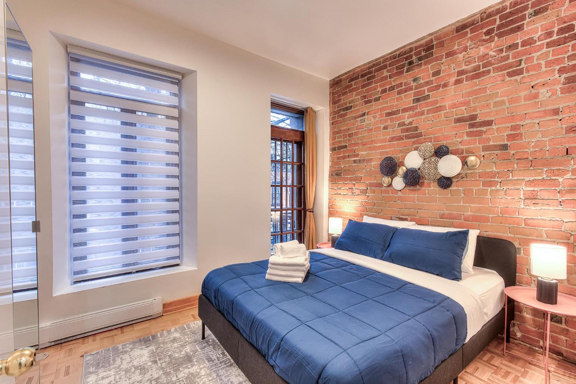 Spacious In The Plateau With Parking